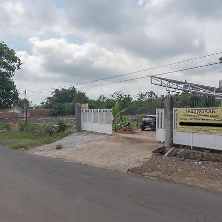 Hotel Reddoorz Syariah Near Wisata Situ Gunung Sukabumi Kadudampit Exterior foto